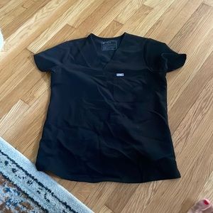 Figs black scrub top one pocket